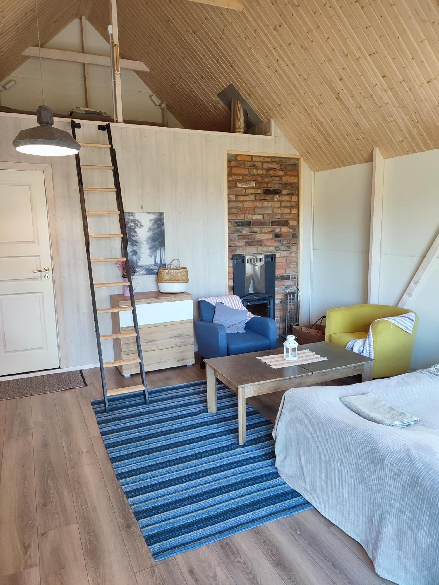 Modern Sauna Cabin In Horse Ranch Liyeplauke Екстер'єр фото