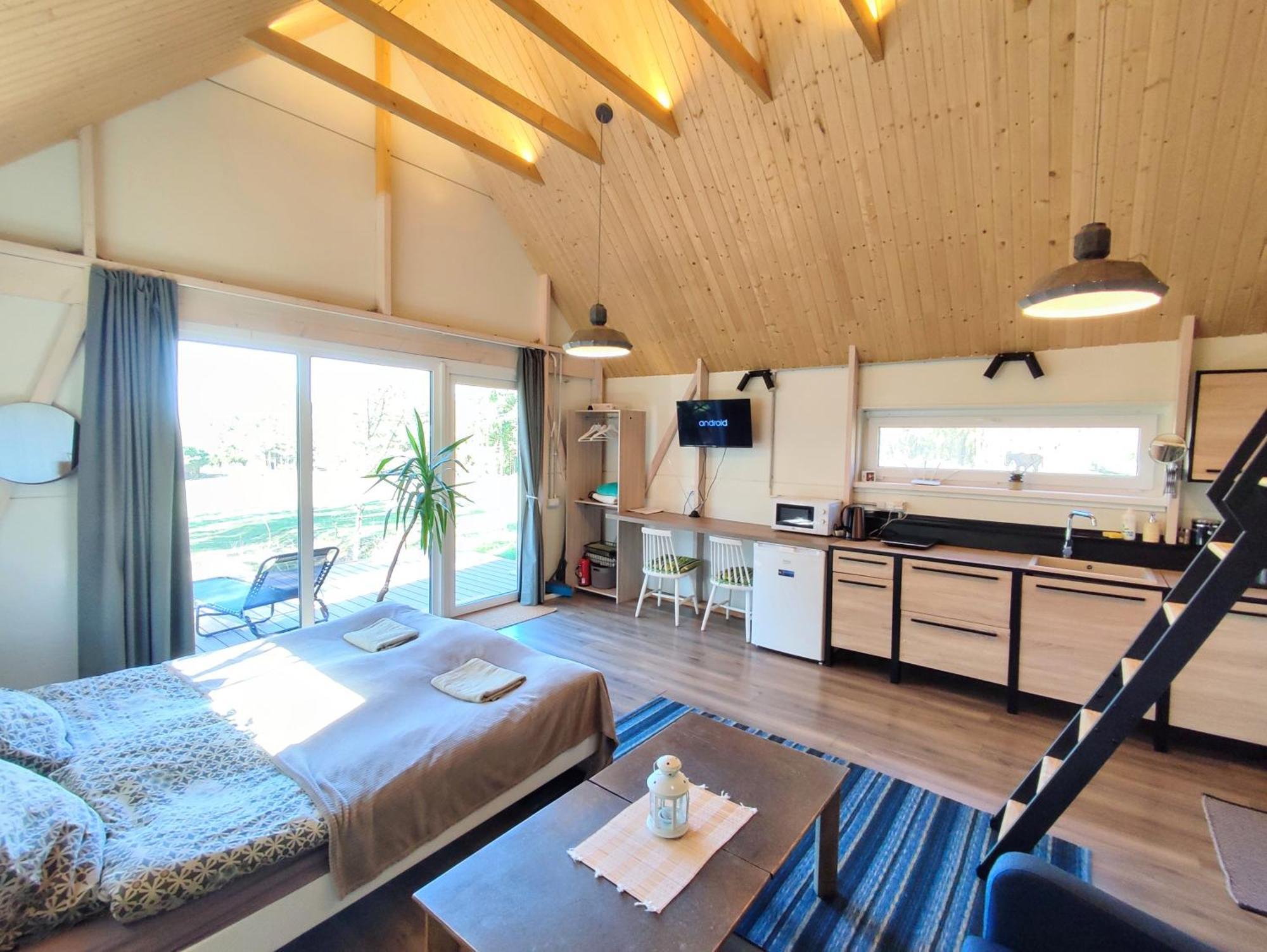 Modern Sauna Cabin In Horse Ranch Liyeplauke Екстер'єр фото